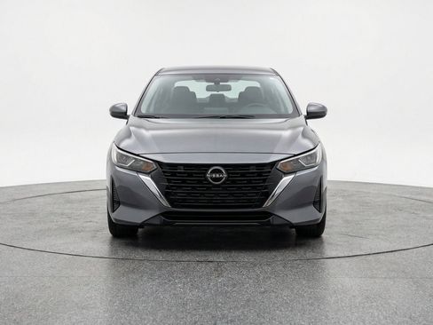 Used 2025 Nissan Sentra SV FWD image 2