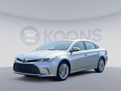 Used 2018 Toyota Avalon Limited w/ All Weather Liner Package