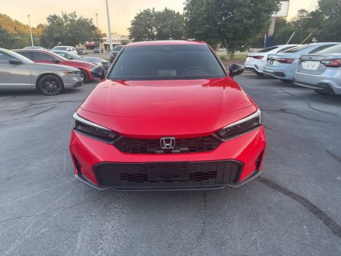 Used 2025 Honda Civic Sport image 2