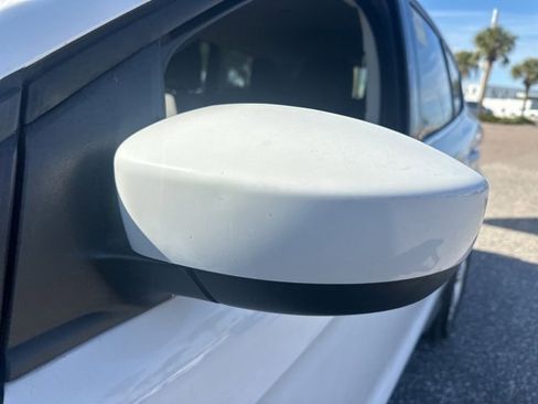 Used 2016 Ford Escape SE image 11