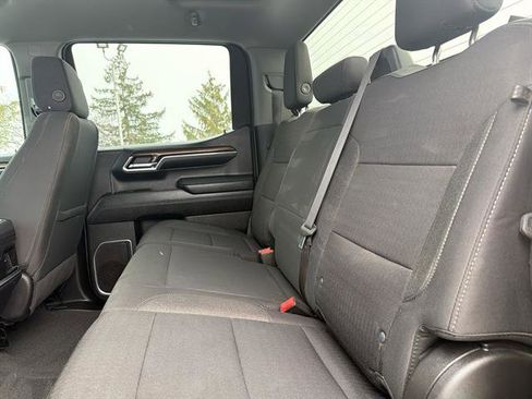 Used 2024 Chevrolet Silverado 1500 RST w/ Z71 Off-Road Package image 22