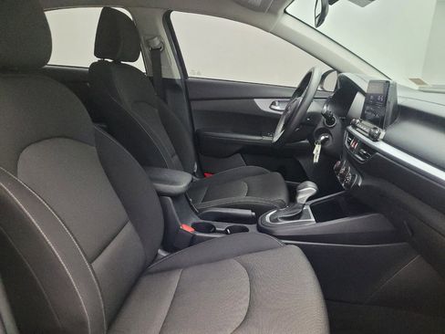 Used 2023 Kia Forte LX FWD image 21