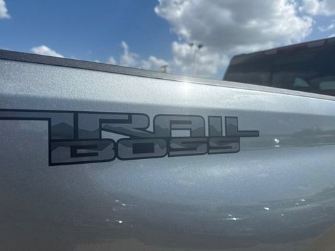 Used 2026 Chevrolet Silverado 2500 LT w/ Trail Boss Package AWD/4WD image 7