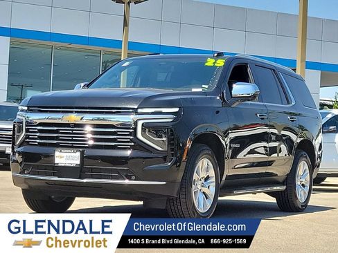 Certified 2025 Chevrolet Tahoe Premier AWD/4WD image 15