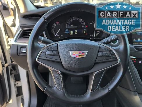 Used 2019 Cadillac XT5 Luxury image 18