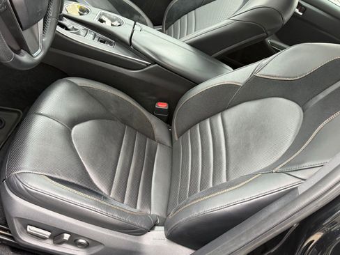 Used 2019 Toyota Avalon Touring image 29