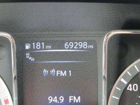 Used 2017 Nissan Titan PRO-4X image 15