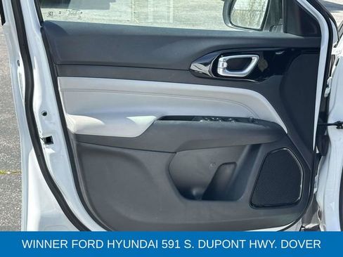 Used 2025 Jeep Compass Limited AWD/4WD image 10