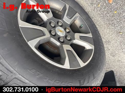 Used 2017 Chevrolet Colorado Z71 AWD/4WD image 7