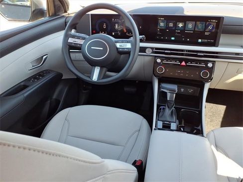 New 2026 Hyundai Tucson SEL image 4