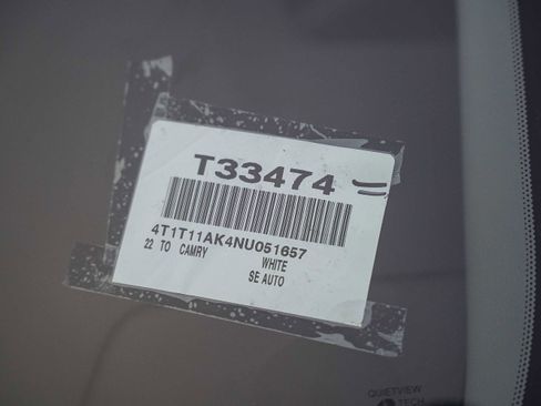 Certified 2022 Toyota Camry SE image 29