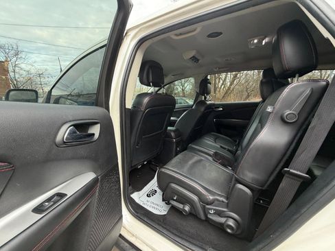 Used 2018 Dodge Journey GT w/ Driver Convenience Group AWD/4WD image 19
