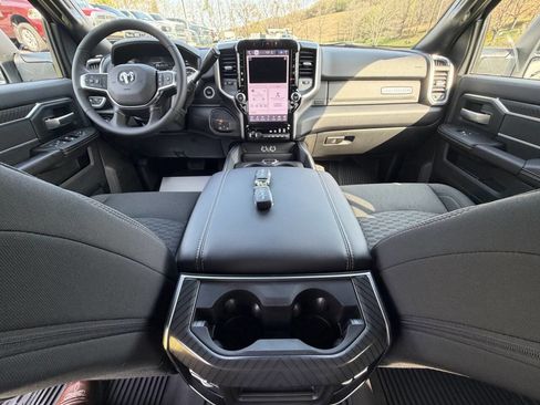 Used 2026 RAM 3500 Big Horn AWD/4WD image 22