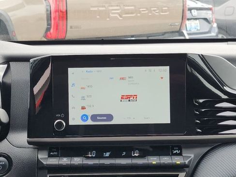 Certified 2025 Toyota Camry SE image 11