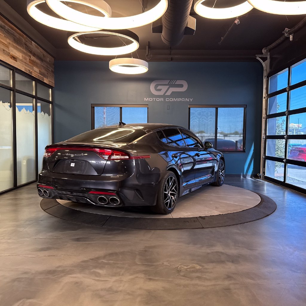 Used 2022 Kia Stinger GT-Line w/ Sun & Sound Package RWD image 3