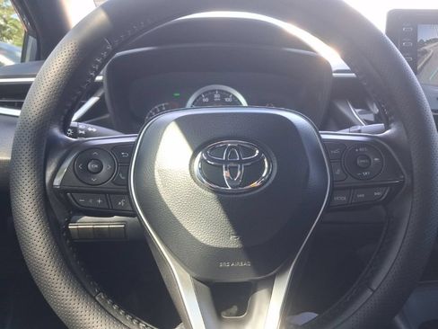 Used 2020 Toyota Corolla SE w/ SE Premium Package FWD image 30