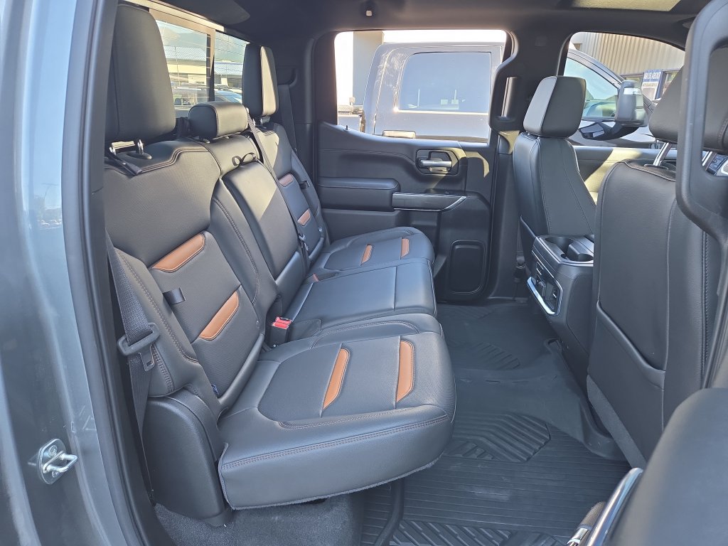 Used 2020 GMC Sierra 1500 AT4 w/ AT4 Premium Package AWD/4WD image 16