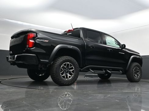 New 2026 Chevrolet Colorado ZR2 AWD/4WD image 43