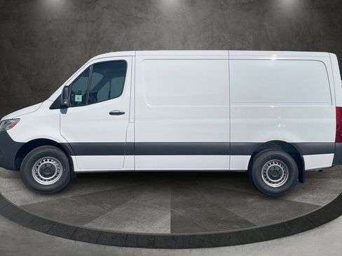 New 2025 Mercedes-Benz Sprinter 2500 image 6