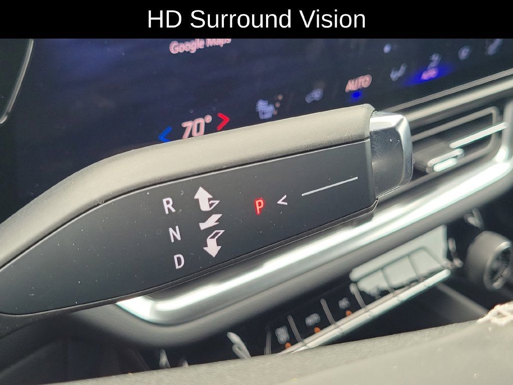 Used 2025 Chevrolet Equinox EV LT w/ Comfort Package FWD image 16