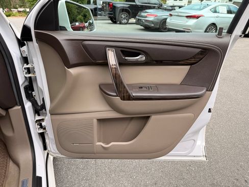 Used 2016 GMC Acadia Denali AWD/4WD image 24