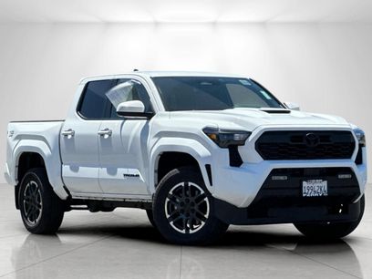 Used 2025 Toyota Tacoma TRD Sport