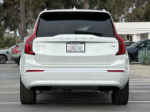 New 2026 Volvo XC90 T8 Plus AWD/4WD image 6