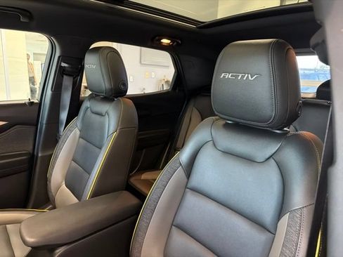 Used 2024 Chevrolet TrailBlazer ACTIV w/ Convenience Package AWD/4WD image 13