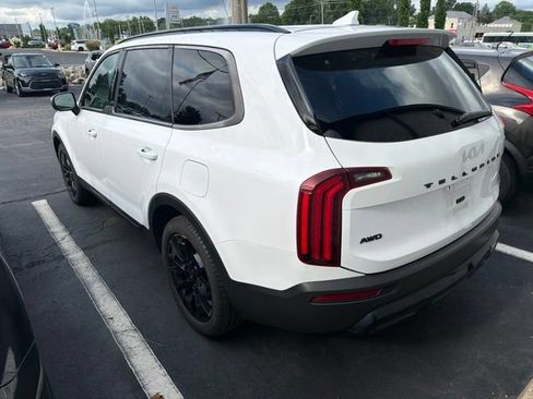 Used 2022 Kia Telluride EX w/ EX Premium Package AWD/4WD image 5