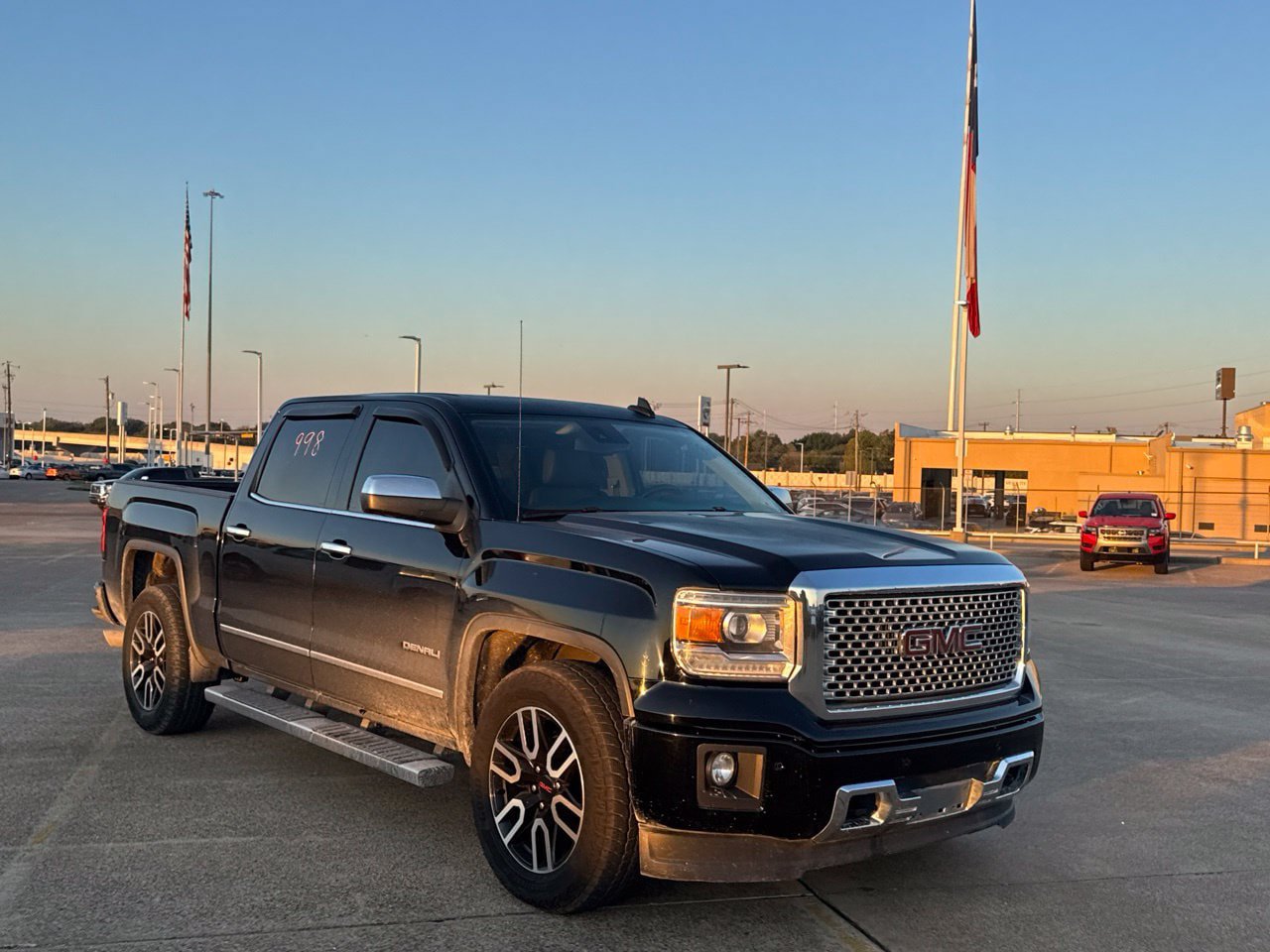Used 2015 GMC Sierra 1500 Denali w/ Driver Alert Package RWD image 2