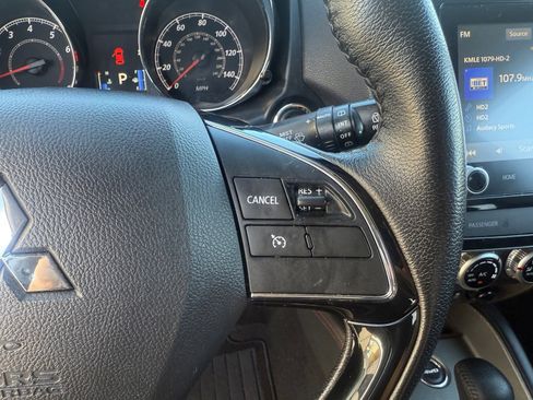 Used 2024 Mitsubishi Outlander Sport ES image 25