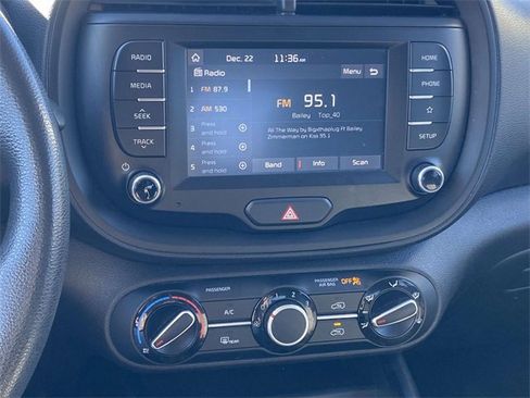 Used 2020 Kia Soul S image 23