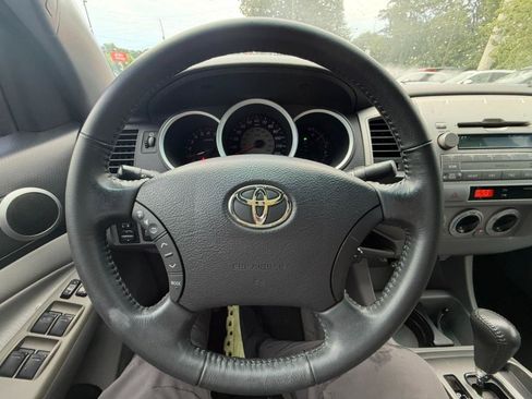 Used 2009 Toyota Tacoma PreRunner RWD image 22