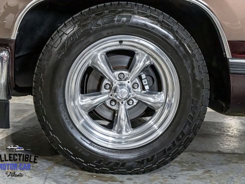 Used 1997 Chevrolet Suburban 2WD w/ Preferred Equipment Group 3 image 95