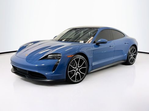 Used 2024 Porsche Taycan image 1