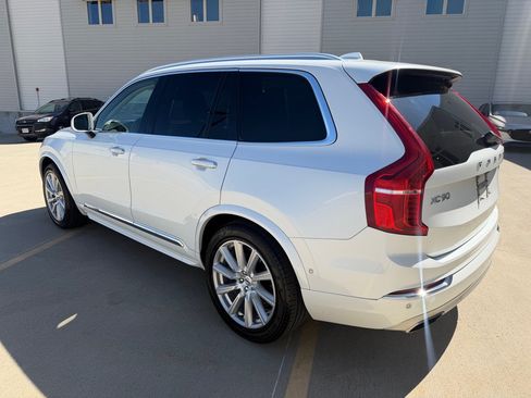 Used 2016 Volvo XC90 T6 Inscription w/ Vision Package AWD/4WD image 5
