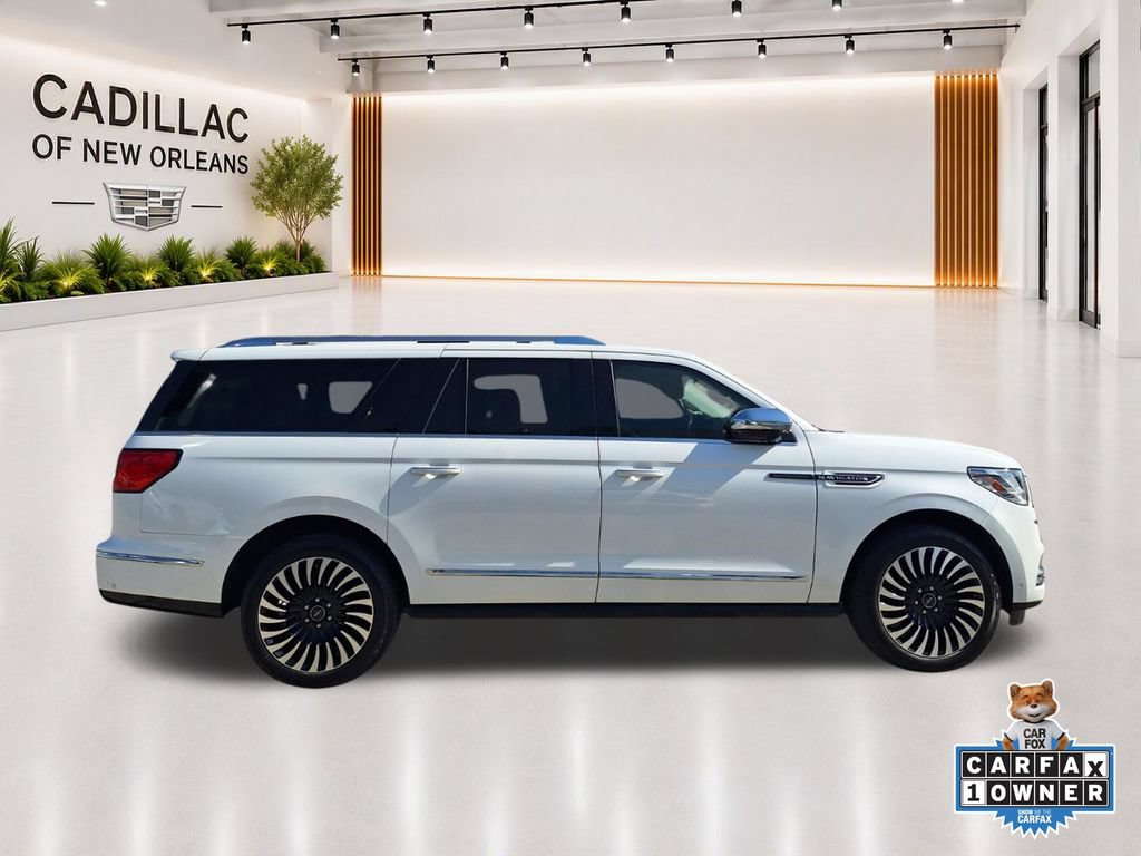 Used 2021 Lincoln Navigator L Black Label w/ Cargo Convenience Package AWD/4WD image 2