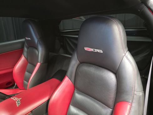 Used 2009 Chevrolet Corvette Z06 w/ Preferred Equipment Group RWD image 20