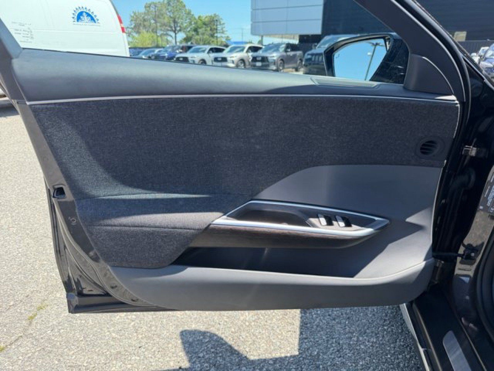 Used 2024 Lucid Air Touring AWD/4WD image 19