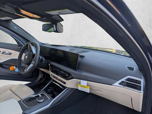 New 2026 BMW 330i Sedan w/ M Sport Package image 20