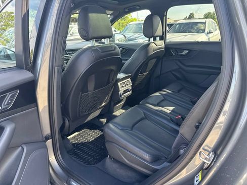 Used 2017 Audi Q7 3.0T Premium Plus AWD/4WD image 22