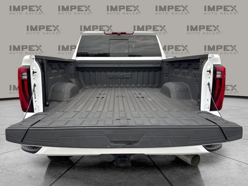 Used 2025 GMC Sierra 2500 Denali image 30