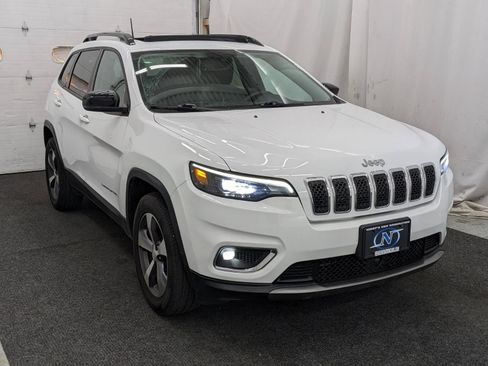 Used 2022 Jeep Cherokee Limited image 20