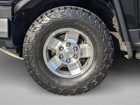 Used 2008 Toyota FJ Cruiser image 21