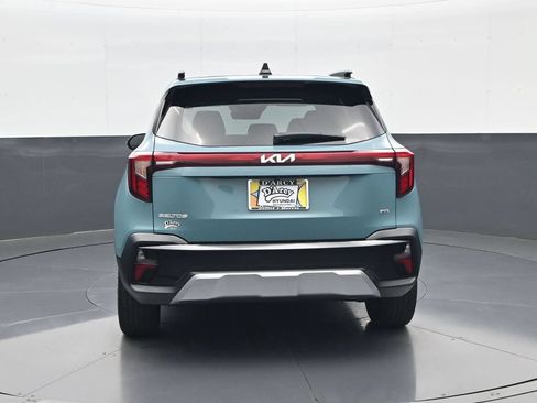 Used 2024 Kia Seltos EX AWD/4WD image 7