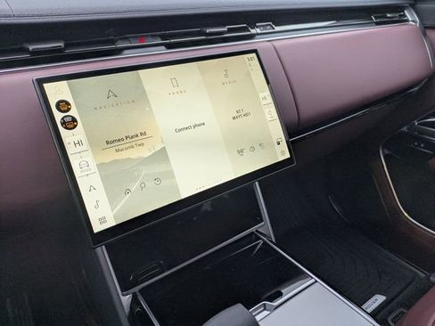 New 2026 Land Rover Range Rover SE image 11