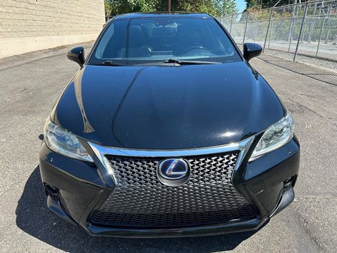 Used 2014 Lexus CT 200h FWD image 2