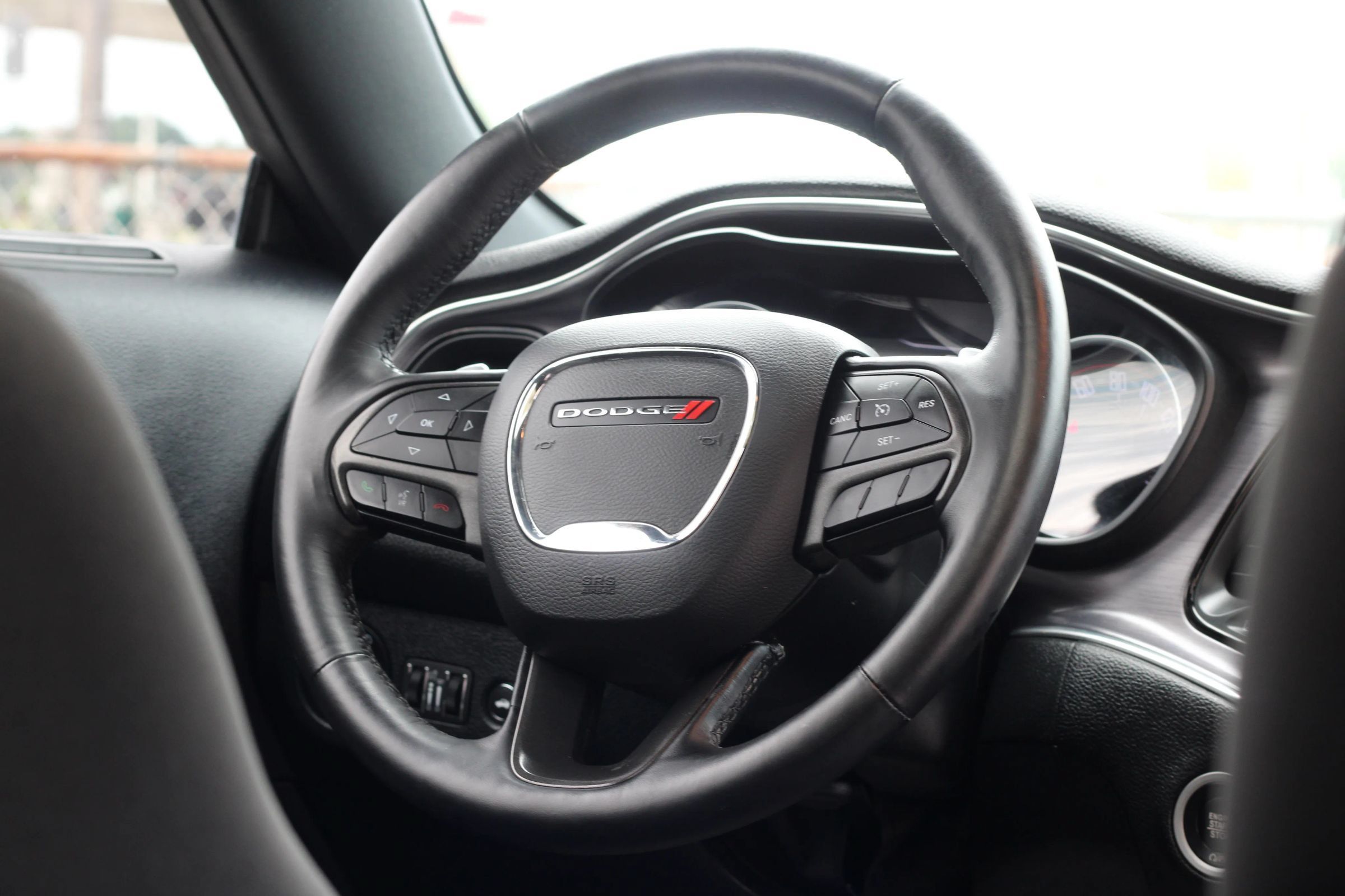 Used 2017 Dodge Challenger R/T w/ Cold Weather Group RWD image 13