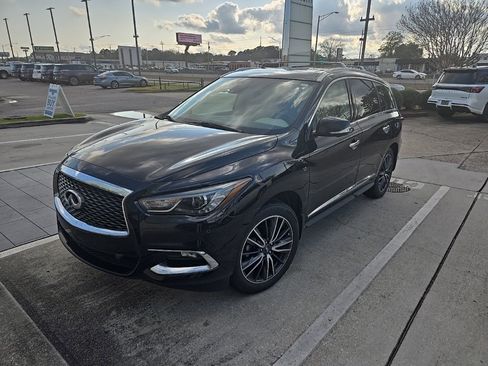 Used 2020 INFINITI QX60 Luxe w/ Sensory Package image 1