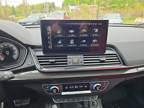 Used 2023 Audi SQ5 Prestige AWD/4WD image 13